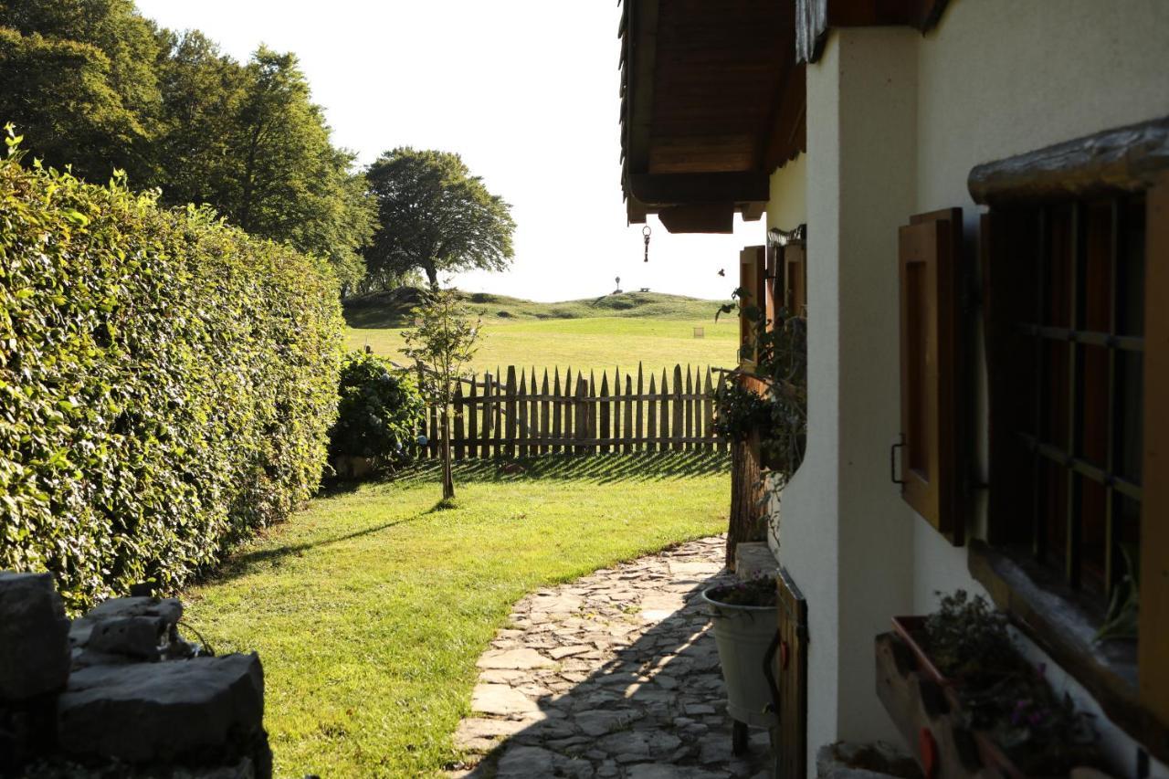 Baita Tana Da L'Ors Forgaria nel Friuli Экстерьер фото